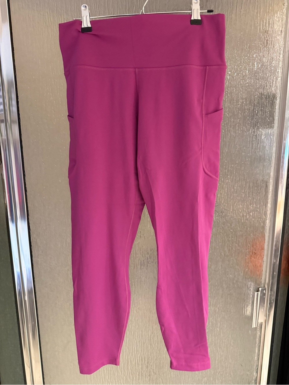 Nike Magenta High-Waist Pocket Leggings
